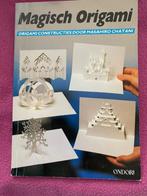 boek Magisch origami, Boeken, Hobby en Vrije tijd, Ophalen of Verzenden, Zo goed als nieuw, Scrapbooking en Knutselen