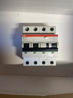 Hager ABB Eaton Aardlekautomaat, Doe-het-zelf en Verbouw, Elektra en Kabels, Ophalen of Verzenden, Gebruikt, Schakelaar