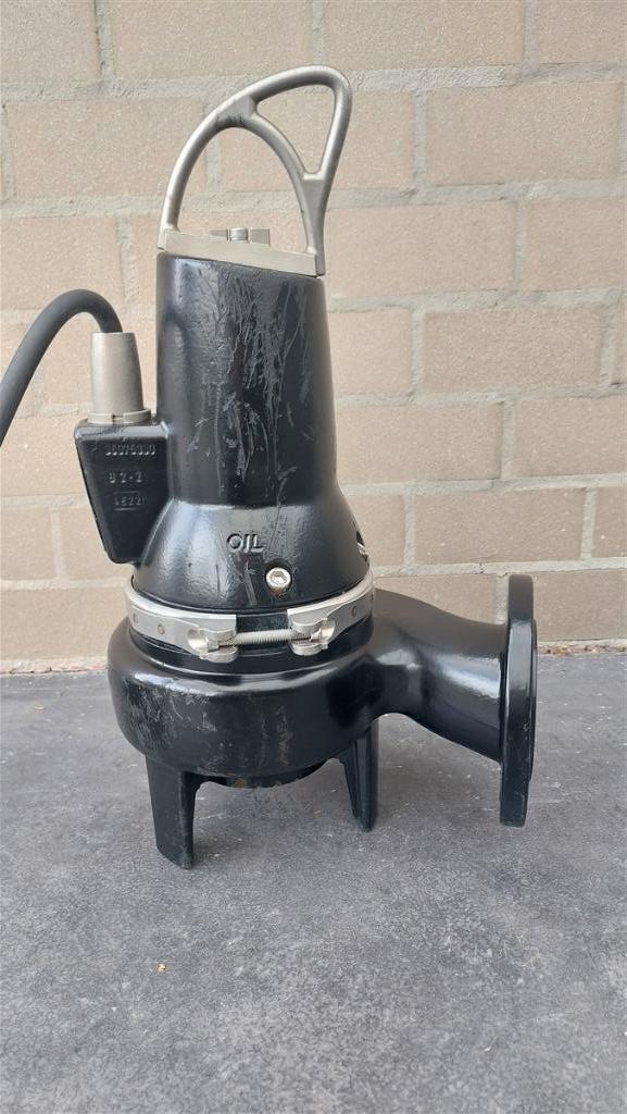 Dompelpomp Grundfos, Tuin en Terras, Waterpompen, Zo goed als nieuw, Elektrisch, Dompelpomp, Ophalen of Verzenden