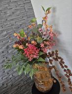 Hotel chique gouden vaas met boeket bloemen, Ophalen of Verzenden, Zo goed als nieuw