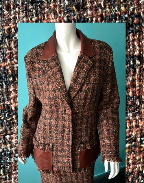 1B Vintage jaren 80 bouclé blazer bruin maat 40, Kleding | Dames, Jasjes, Kostuums en Pakken, Gedragen, Jasje, Maat 38/40 (M)