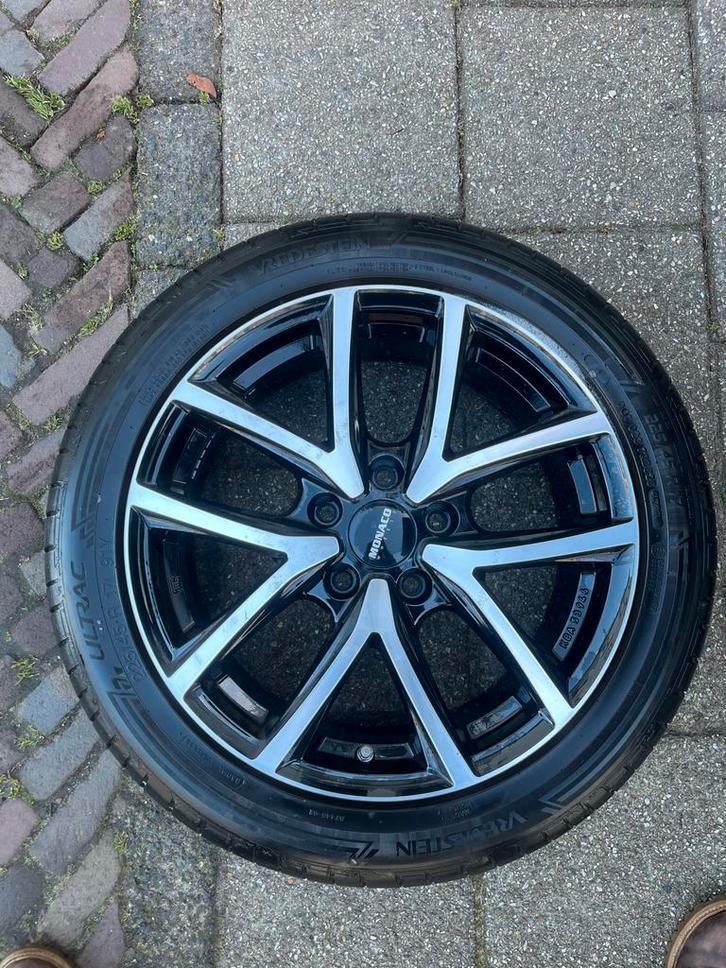 Set zomerbanden Vredenstijn ultrac met velgen, Auto-onderdelen, Banden en Velgen, Band(en), Zomerbanden, 17 inch, 225 mm, Ophalen