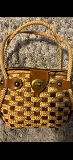 Handtasje appart, Ophalen of Verzenden, Zo goed als nieuw, Bruin, Handtas