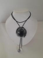 Leren ketting met (namaak) parels en ploefje 70 cm, Kunststof, Zwart, Nieuw, Ophalen of Verzenden