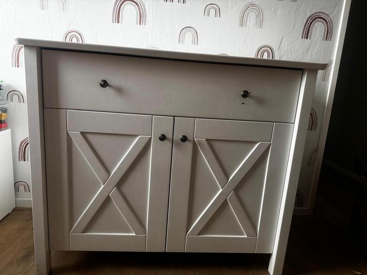 Commode met losse kapstok, Huis en Inrichting, Kasten | Dressoirs, Zo goed als nieuw, 100 tot 150 cm, 50 tot 75 cm, Met lade(s)