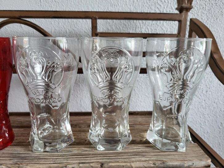 Coca Cola UEFA Euro 2020 glazen, Verzamelen, Glas en Borrelglaasjes, Zo goed als nieuw, Frisdrankglas, Ophalen