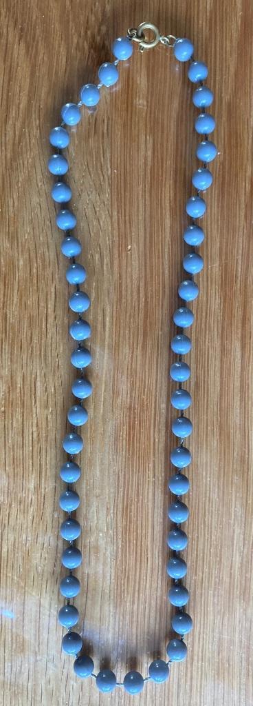 Grijze retro ketting 20 cm (enkel gemeten), Sieraden, Tassen en Uiterlijk, Kettingen, Zo goed als nieuw, Kunststof, Grijs, Ophalen of Verzenden