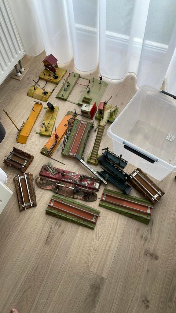 Brug en spoorovergang, Antiek en Kunst, Antiek | Speelgoed, Ophalen of Verzenden