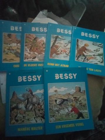 6 losse stripboek mee zwart wit orginele  beschikbaar voor biedingen