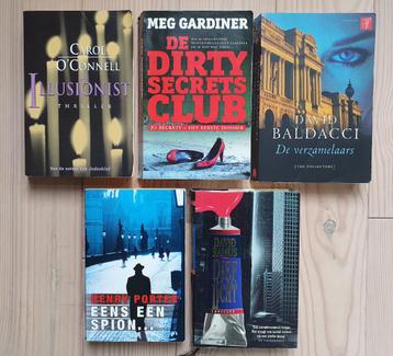 Leuk pakket met 5 thrillers: €20 inclusief verzenden beschikbaar voor biedingen