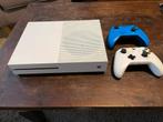 Xbox One S - Inclusief 2 controllers en 4 games, Ophalen of Verzenden, Gebruikt, 500 GB, Met 2 controllers
