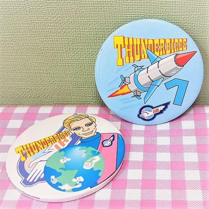 Vintage Thunderbirds buttons raket - figuur - figuren retro, Verzamelen, Poppetjes en Figuurtjes, Zo goed als nieuw, Ophalen of Verzenden