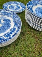 BORDEN 'PETRUS REGOUT MAASTRICHT ' CASTILLO, Antiek en Kunst, Ophalen