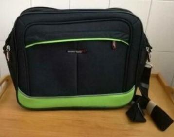 Laptoptas Essentials casual canvas nieuw € 10,00 beschikbaar voor biedingen
