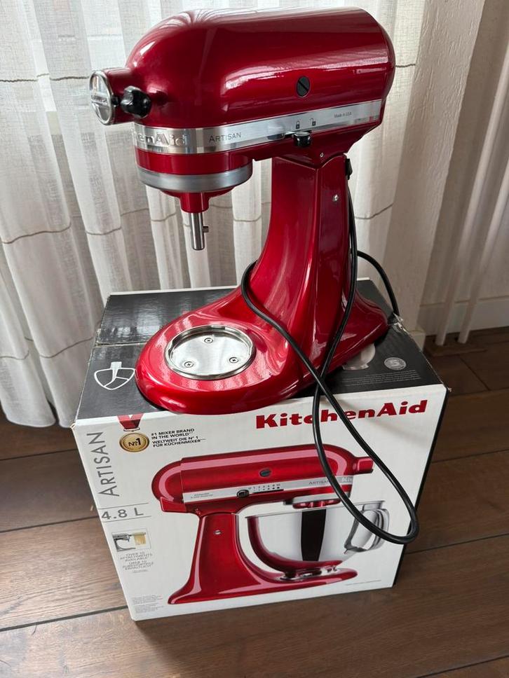 KitchenAid Artisan Keukenmachine - appelrood, Witgoed en Apparatuur, Keukenmixers, Zo goed als nieuw, 4 liter of meer, 3 snelheden of meer