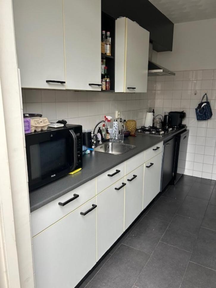 Nette keuken in goede staat, Huis en Inrichting, Keuken | Complete keukens, Zo goed als nieuw, Ophalen