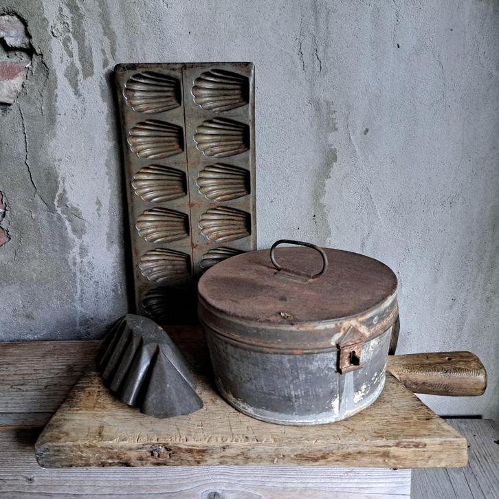 Mooie oude brocante poffert bakvorm ø 22cm h. 12cm *Etage3*, Huis en Inrichting, Woonaccessoires | Overige, Gebruikt, Ophalen of Verzenden