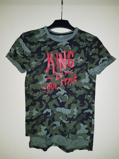 T-shirts / tanktop / trui jongens -- maat 134/140 -- 5 stuks, Kinderen en Baby's, Kinderkleding | Maat 134, Gebruikt, Jongen, Shirt of Longsleeve