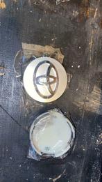 Nieuwe Toyota  62 mm Naafdoppen Naafkapjes Naafkappen !, Auto diversen, Wieldoppen, Ophalen of Verzenden, Nieuw