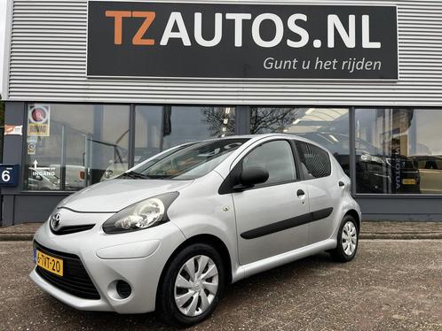 Toyota Aygo 1.0 VVT-i Now (bj 2014), Auto's, Toyota, Bedrijf, Te koop, Aygo, ABS, Airbags, Airconditioning, Alarm, Centrale vergrendeling