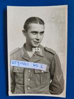 Fotokaart B32 - Jonge duitse soldaat 1943 WO2 German soldier, Verzamelen, Militaria | Tweede Wereldoorlog, Foto of Poster, Duitsland