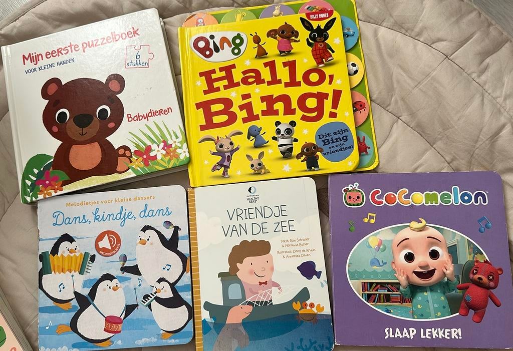 Boekjes, Ophalen, Zo goed als nieuw, 3 tot 4 jaar