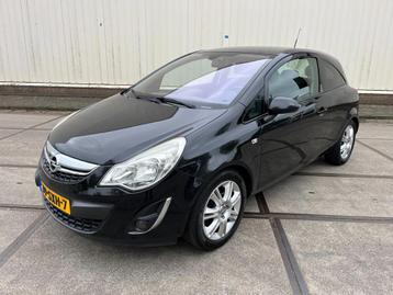 Opel Corsa 1.4-16V Cosmo nieuwe apk airco beschikbaar voor biedingen
