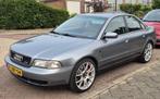 Audi A4 2.8 v6 Quattro limousine uitvoering 97 youngtimer, Automaat, Zwart, A4, Vierwielaandrijving