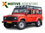 Land Rover Defender 110 3.5 V8 Stationwagon. | Uniek, aantoo, Auto's, Land Rover, Stof, Gebruikt, 116 pk, Handgeschakeld
