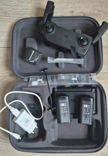 Drone kit toebehoren: accu's, lader, afstandsbediening etc beschikbaar voor biedingen