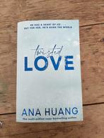 Twisted Love Ana Huang in het Engels, Boeken, Taal | Engels, Ophalen of Verzenden, Gelezen
