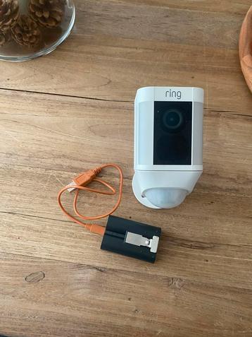 Ring Spotlight Cam Battery - Wit beschikbaar voor biedingen