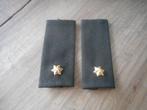 Rangordes NL leger luitenant 2x, Verzamelen, Verzenden, Landmacht, Nederland