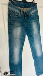 G-star spijker broek maat 28 lengte 34, Kleding | Dames, Spijkerbroeken en Jeans, Ophalen of Verzenden, Zo goed als nieuw