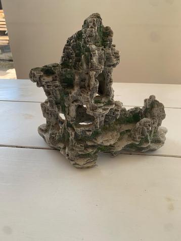 Vissengrot! aquarium decoratie en verstopplek voor vissen. beschikbaar voor biedingen