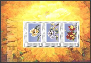 Postzegels Bloemen beschikbaar voor biedingen