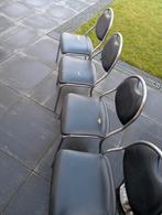 Gratis op te halen: Keukenstoelen met schade, Ophalen, Gebruikt, Zwart, Vier