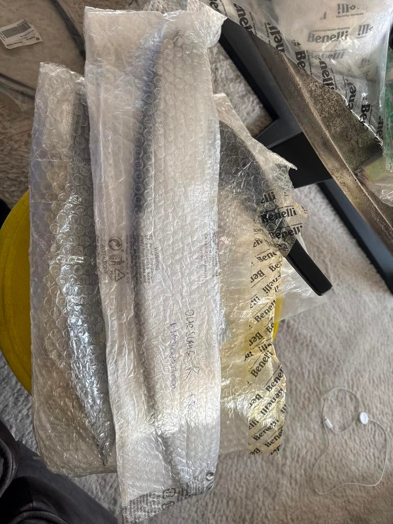 Benelli Tornado RS Olieslang Rechts Nieuw R180407013000, Ophalen of Verzenden, Nieuw, Overige automerken