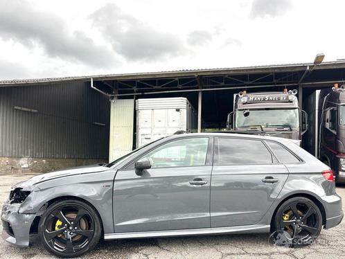Audi A3 Sportback 1.5 TFSI 150pk aut + f1 S-Line Ed - pano -, Auto diversen, Schadeauto's, Audi, Automaat, Benzine, Hatchback