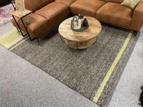 Karpet Perletta Limone Stripe Van 1986,- NU 984,-, Huis en Inrichting, Stoffering | Tapijten en Kleden, Nieuw, 150 tot 200 cm