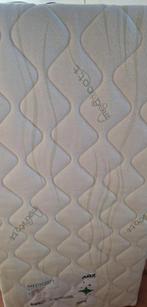 Ledikant matras anti allergie, Huis en Inrichting, Slaapkamer | Matrassen en Bedbodems, Zo goed als nieuw, Eenpersoons, 70 cm of minder