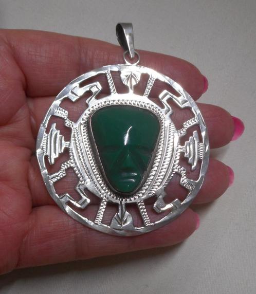 Zilveren grote vintage hanger met groene steen Mexico nr.760, Sieraden, Tassen en Uiterlijk, Kettinghangers, Zo goed als nieuw