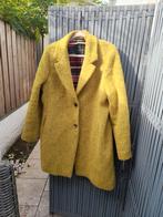 Creenstone winterjas 46 mosterdgeel, Kleding | Dames, Jassen | Winter, Ophalen of Verzenden, Zo goed als nieuw, Maat 46/48 (XL) of groter