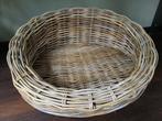 mand, hondenmand gevlochten rotan 72 x 60 cm, Ophalen, Nieuw, Riet
