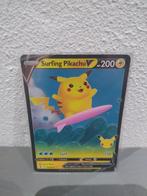Surfing Pikachu V 008/025, Hobby en Vrije tijd, Verzamelkaartspellen | Pokémon, Nieuw, Losse kaart, Ophalen
