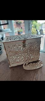 Enveloppen doos / kist voor feest / bruiloft, Hobby en Vrije tijd, Feestartikelen, Ophalen of Verzenden, Zo goed als nieuw, Versiering
