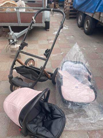 Kinderwagen zalm roze/zwart tutek beschikbaar voor biedingen