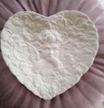 Prachtige hartvormige keramiek bord met Cherubijn engel, Antiek en Kunst, Ophalen