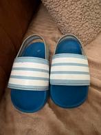 Adidas baby slippers, Ophalen of Verzenden, Zo goed als nieuw, Overige typen