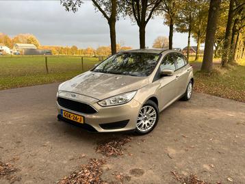 Ford Focus 1.0 EcoBoost 2015 AIRCO/CRUISE/STOELVERWARMING/ beschikbaar voor biedingen